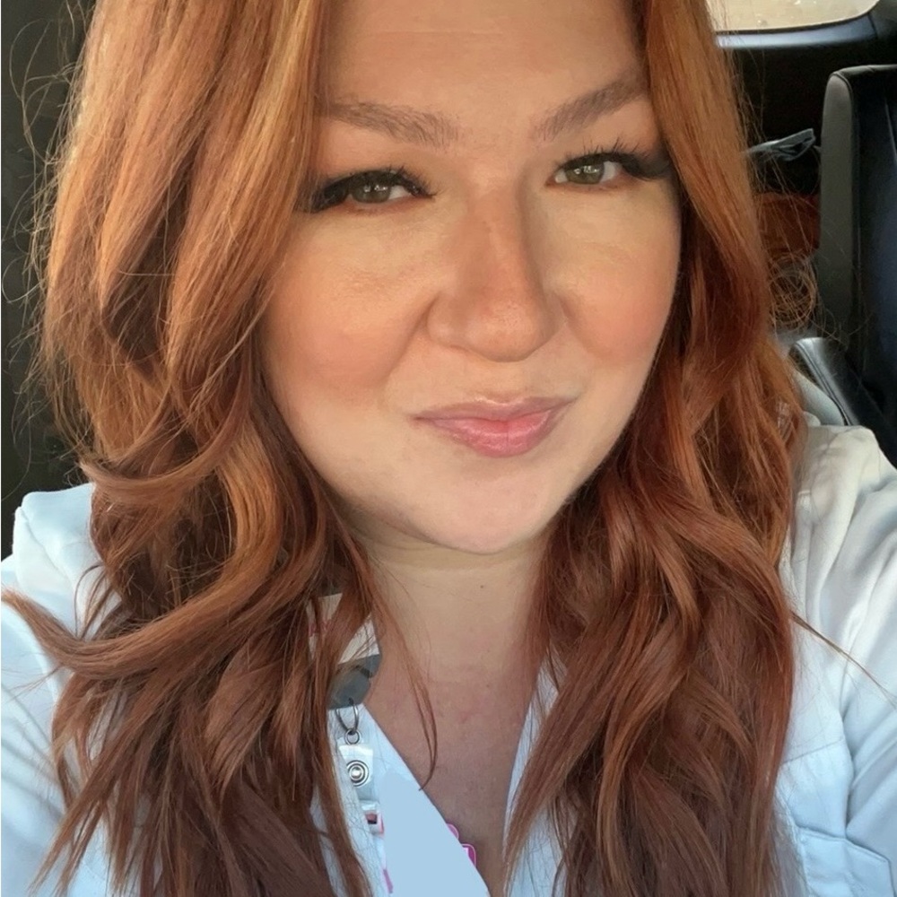 Meet your Posher, Amber